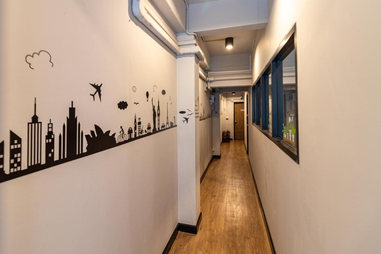 Snoozzze Hostel ใกล้รถไฟฟ้า ย่านบางรัก (Adults Only) Bangkok Zewnętrze zdjęcie