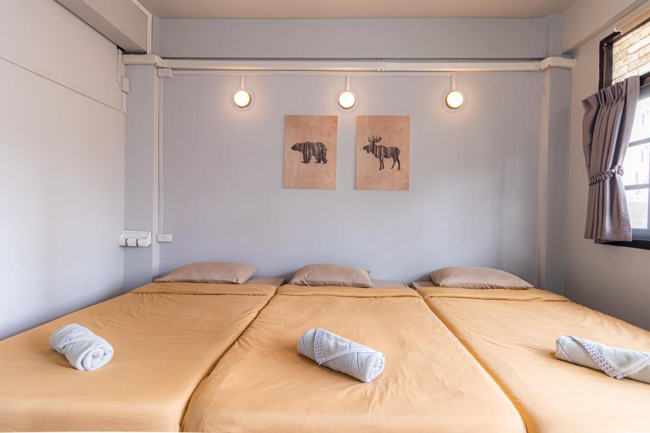 Snoozzze Hostel ใกล้รถไฟฟ้า ย่านบางรัก (Adults Only) Bangkok Zewnętrze zdjęcie